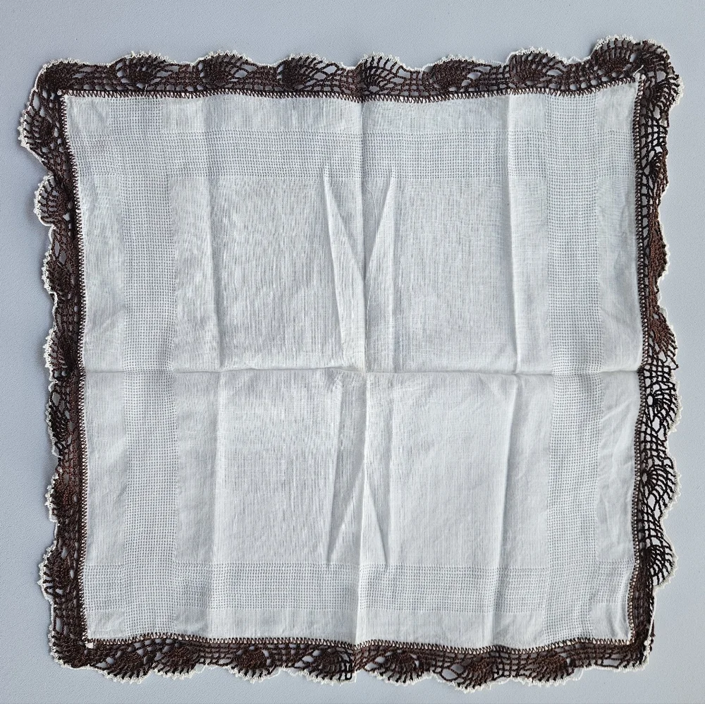 VTG Handmade Crochet Border Edge Red & Brown Cotton Hankies | SZ 12
